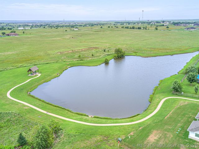 13301 N 59th East Place, Collinsville, OK 74021