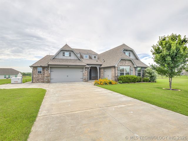 13301 N 59th East Place, Collinsville, OK 74021