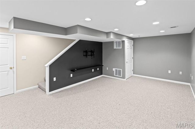 4381 Bristol View Court, St Louis, MO 63129