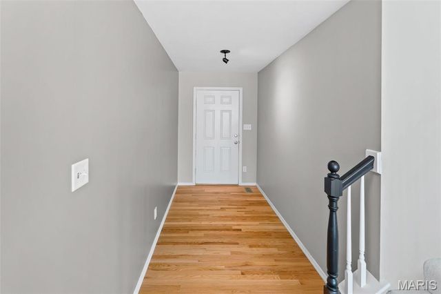 4381 Bristol View Court, St Louis, MO 63129