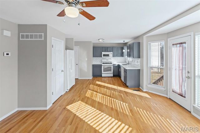 4381 Bristol View Court, St Louis, MO 63129