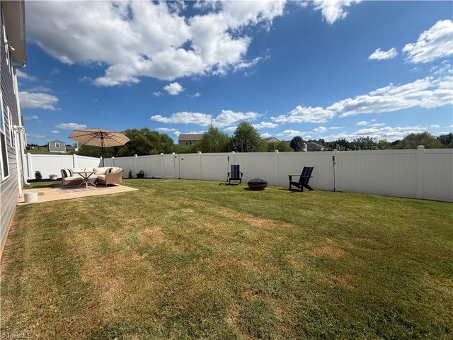 6947 Saddlebred Drive, Trinity, NC 27370