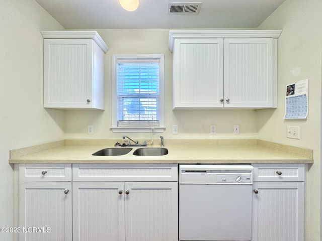 1047 Jt Westfield Drive, Leland, NC 28451