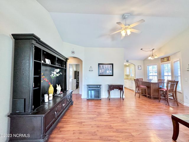 1047 Jt Westfield Drive, Leland, NC 28451