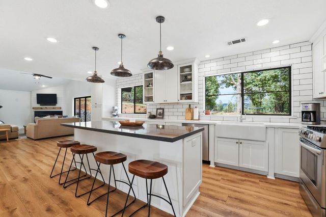 6067 Wish Upon Way, Pollock Pines, CA 95726