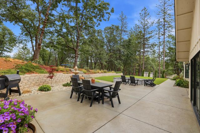 6067 Wish Upon Way, Pollock Pines, CA 95726