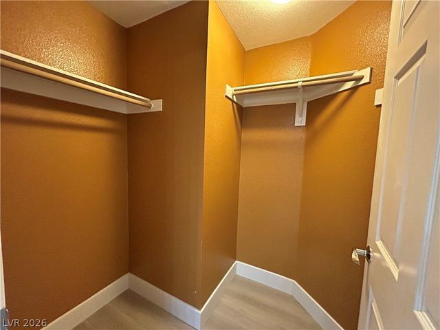 35 East Agate Avenue 304, Las Vegas, NV 89123