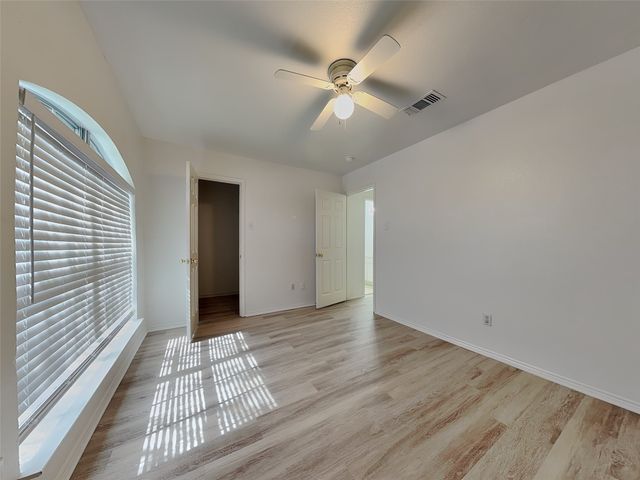 615 Douglas Drive, Mansfield, TX 76063