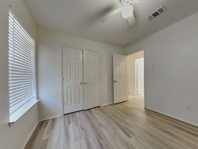 615 Douglas Drive, Mansfield, TX 76063