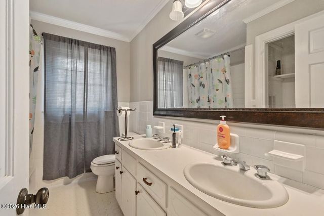 213 Hardee Circle, Greenville, NC 27858