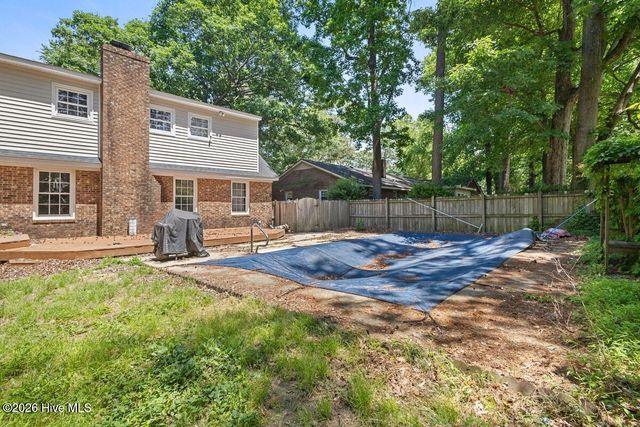213 Hardee Circle, Greenville, NC 27858