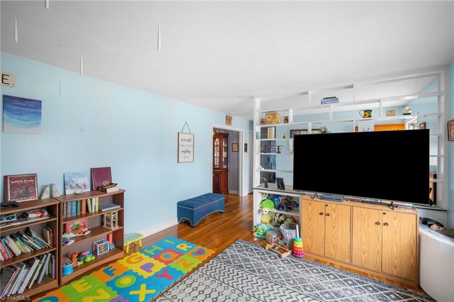 171 Applewood Drive, Lewisville, NC 27023