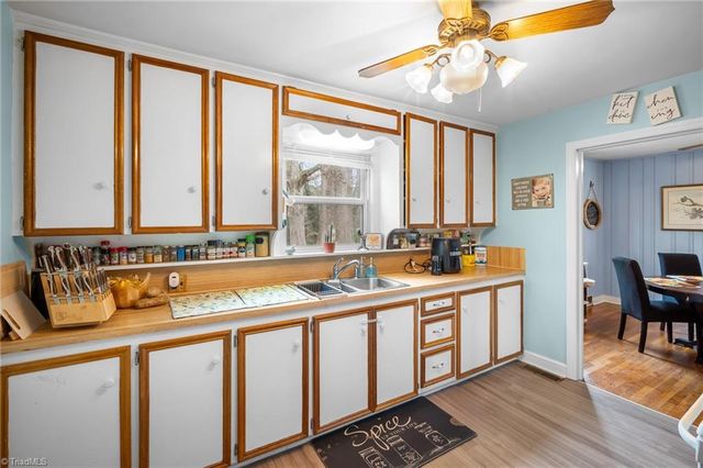 171 Applewood Drive, Lewisville, NC 27023