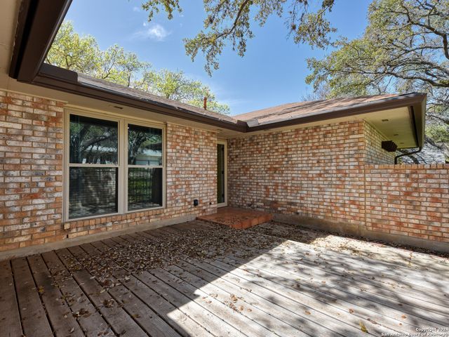 3322 CASTLEDALE DR, San Antonio, TX 78230
