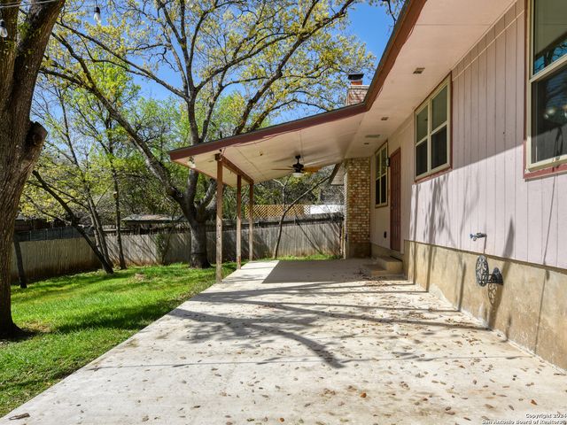 3322 CASTLEDALE DR, San Antonio, TX 78230