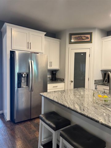 1014 Scenic Drive, Granbury, TX 76048