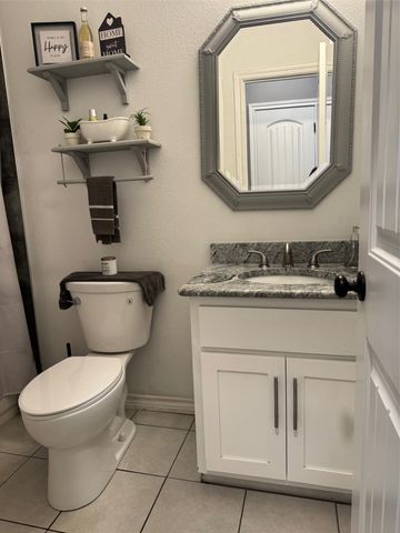 1014 Scenic Drive, Granbury, TX 76048