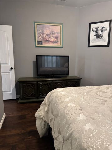 1014 Scenic Drive, Granbury, TX 76048