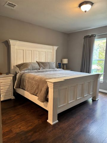 1014 Scenic Drive, Granbury, TX 76048