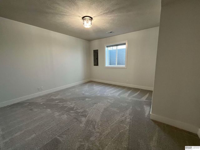 1105 Bluejay Plaza, Ashland, NE 68003