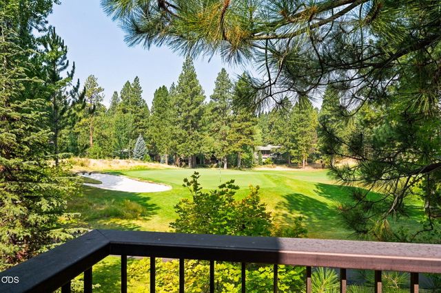 61673 Tam McArthur Loop, Bend, OR 97702