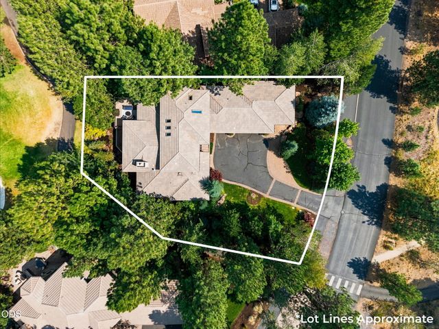 61673 Tam McArthur Loop, Bend, OR 97702