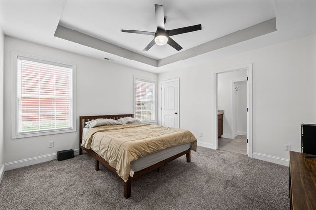 604 Hollow Crst, Clarksville, TN 37042