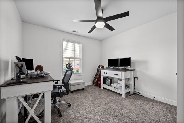 604 Hollow Crst, Clarksville, TN 37042