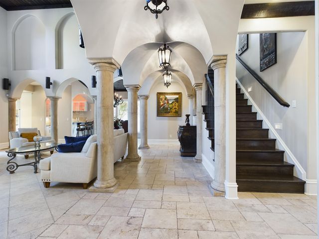 11 La Scala Court, Little Rock, AR 72212