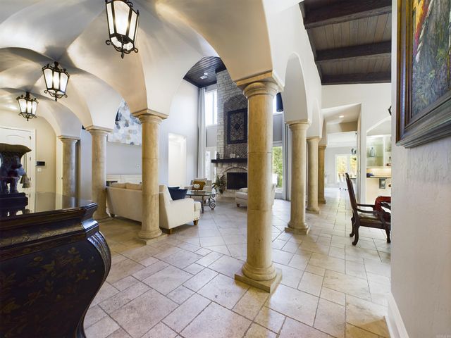 11 La Scala Court, Little Rock, AR 72212