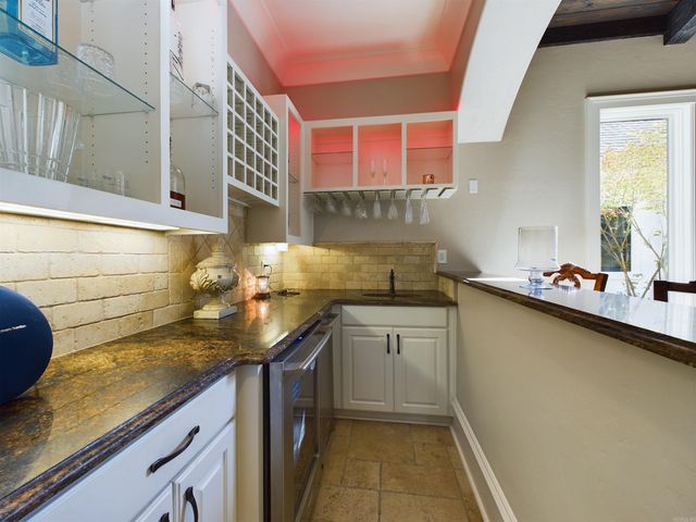 11 La Scala Court, Little Rock, AR 72212