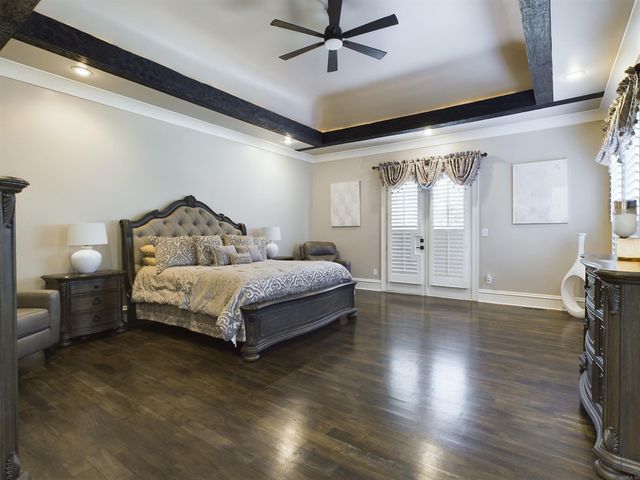 11 La Scala Court, Little Rock, AR 72212