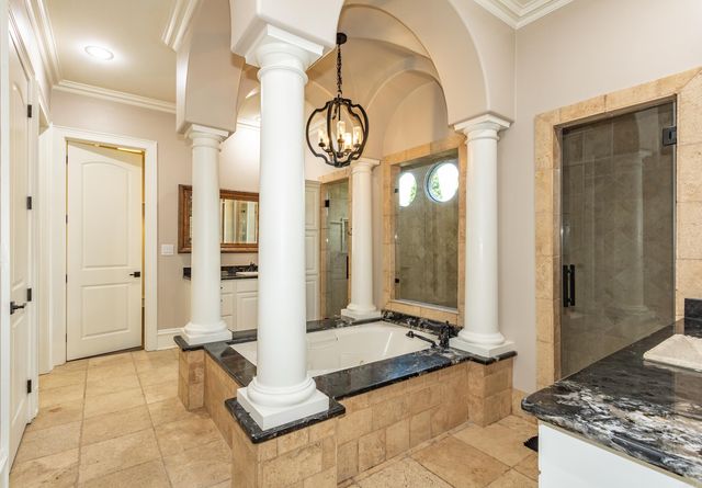 11 La Scala Court, Little Rock, AR 72212