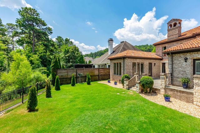 11 La Scala Court, Little Rock, AR 72212