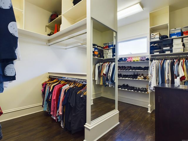 11 La Scala Court, Little Rock, AR 72212