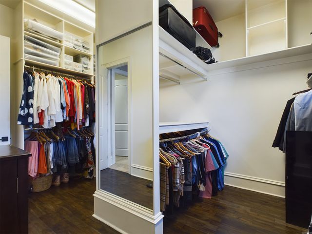 11 La Scala Court, Little Rock, AR 72212