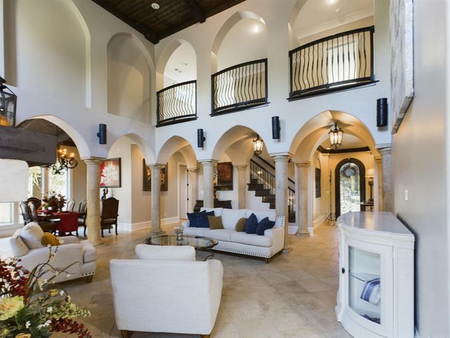 11 La Scala Court, Little Rock, AR 72212