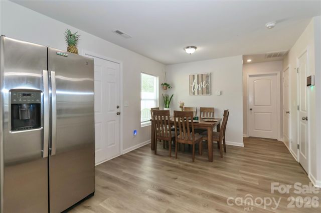 162 Four Andrews Drive, Harmony, NC 28634