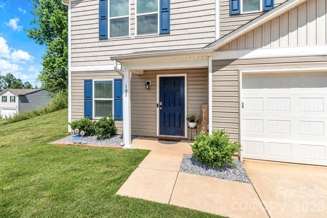162 Four Andrews Drive, Harmony, NC 28634