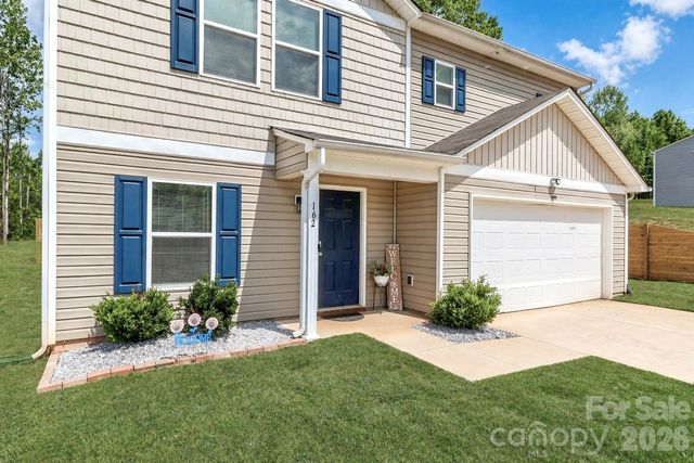 162 Four Andrews Drive, Harmony, NC 28634
