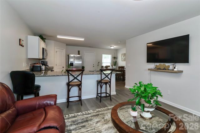 162 Four Andrews Drive, Harmony, NC 28634