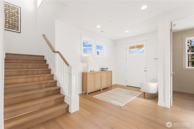 20128 21st Avenue NW, Shoreline, WA 98177