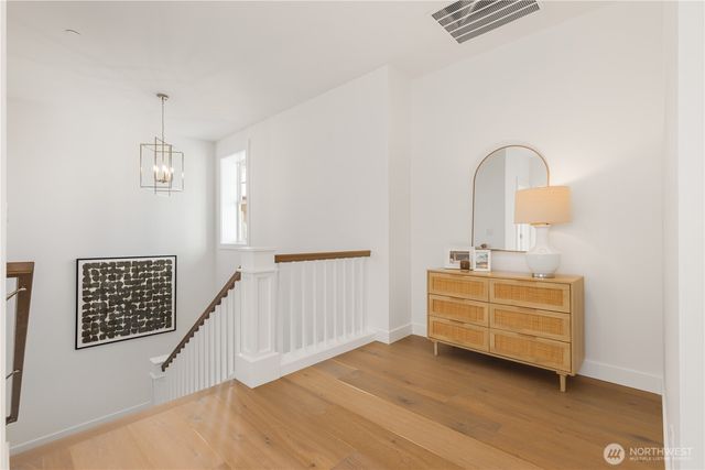 20128 21st Avenue NW, Shoreline, WA 98177