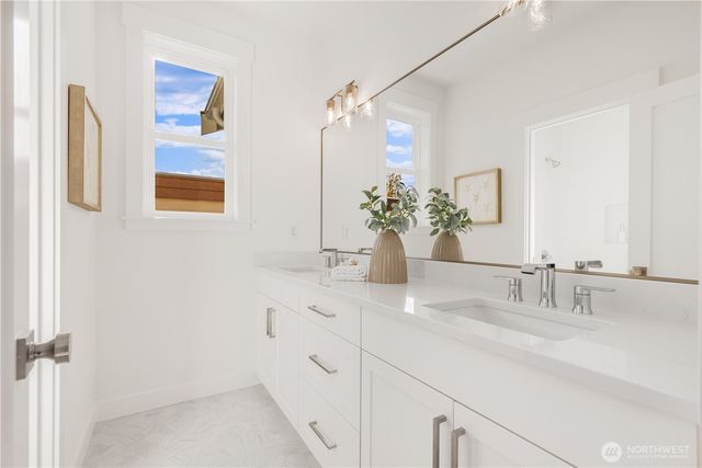 20128 21st Avenue NW, Shoreline, WA 98177