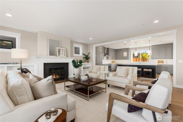 20128 21st Avenue NW, Shoreline, WA 98177