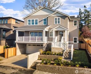 20128 21st Avenue NW, Shoreline, WA 98177