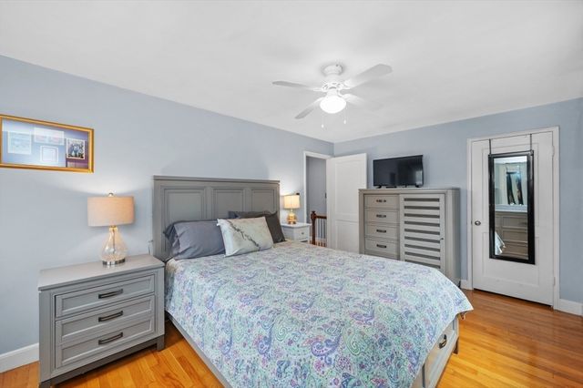 23 Pierce Rd 23, Watertown, MA 02472
