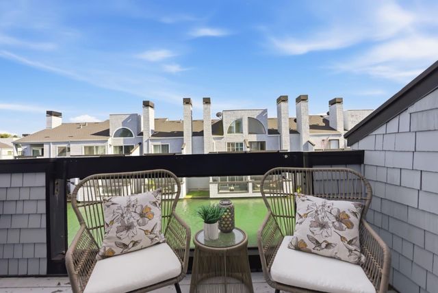 72 Cape Hatteras Court, Redwood City, CA 94065