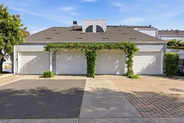 72 Cape Hatteras Court, Redwood City, CA 94065