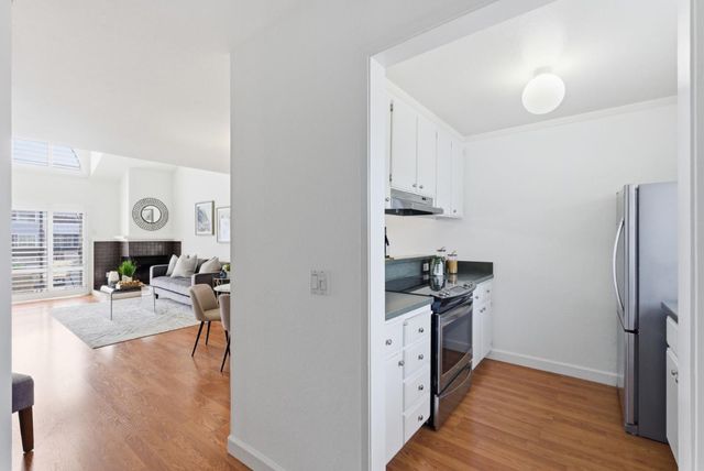 72 Cape Hatteras Court, Redwood City, CA 94065